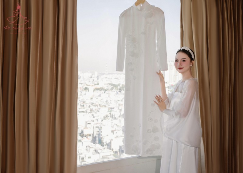 Trang phục cưới truyền thống của người Việt là áo dài