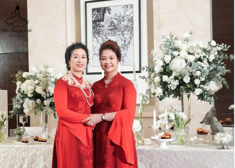 Chọn áo dài từ thương hiệu uy tín để đảm bảo chất lượng hoàn hảo.