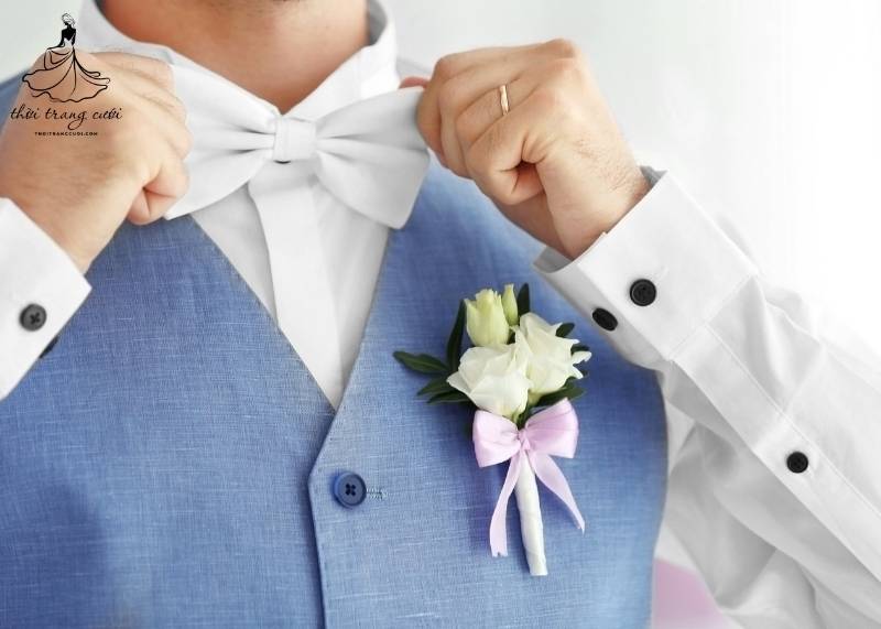 Nơ đeo cổ cho chú rể không chỉ là phụ kiện, mà còn là điểm nhấn
