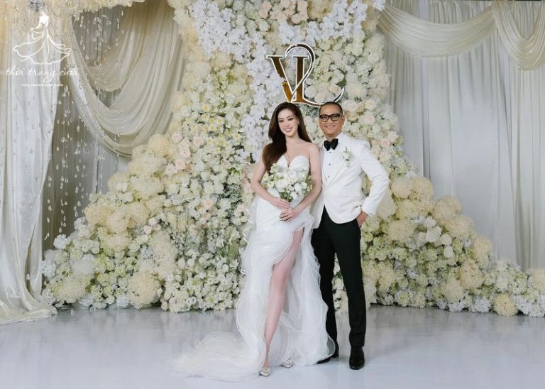 Gợi ý 20+ mẫu váy cưới đi bàn thanh lịch, dễ di chuyển nhất