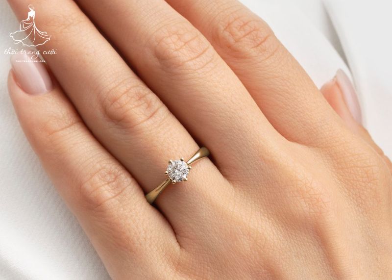 Cho người khác đeo thử nhẫn cưới có ảnh hưởng gì không?