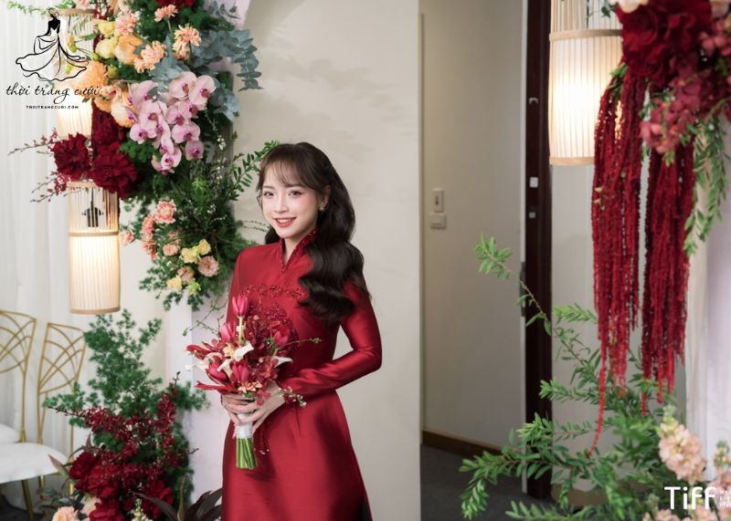 Đám hỏi có cần hoa cầm tay không? Những lưu ý dâu cần biết