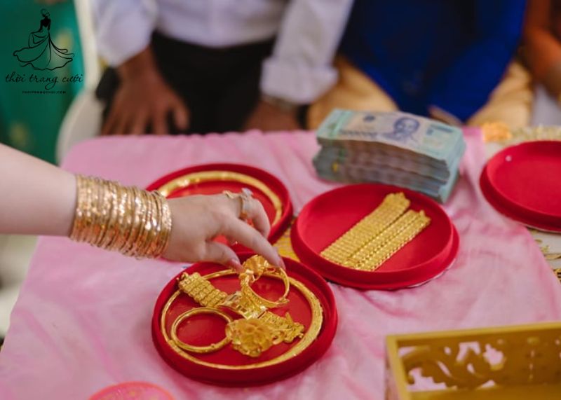 Vàng cưới