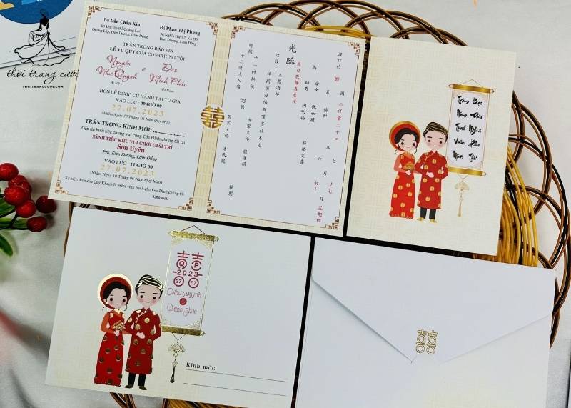 Thông tin cha mẹ được in đầy đủ để thể hiện sự tôn kính và đề cao truyền thống