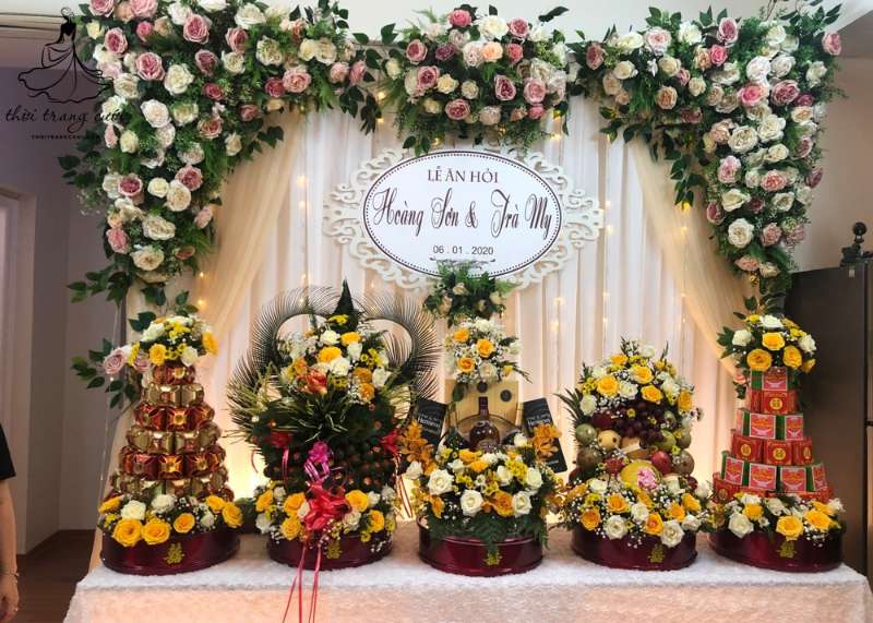 tráp ăn hỏi 5 lễ gồm những gì