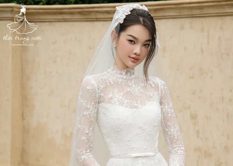 Ảnh minh họa váy cưới cao cổ ren phong cách cổ điển