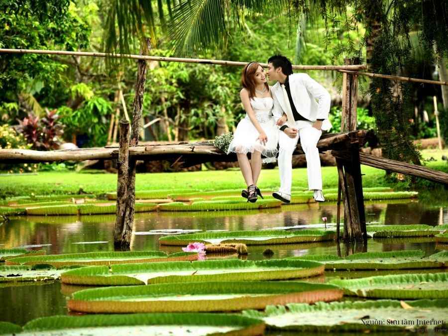 Chụp hình cưới tại làng du lịch Bình Quới