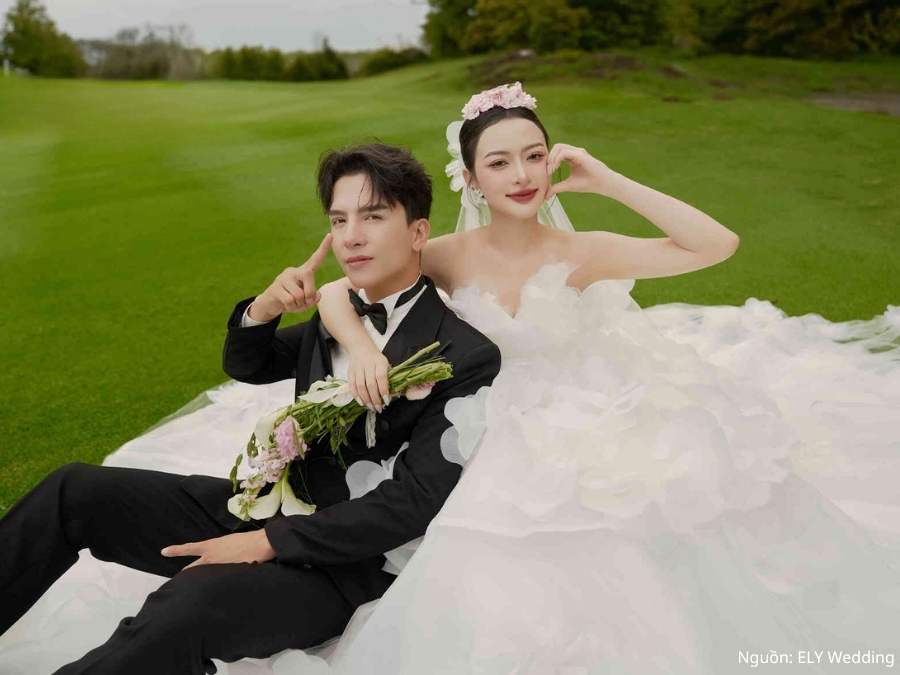ELY Wedding váy cưới đẹp đội ngũ chuyên nghiệp tận tâm