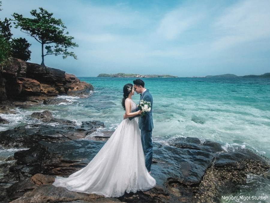 chụp ảnh cưới Phú Quốc  