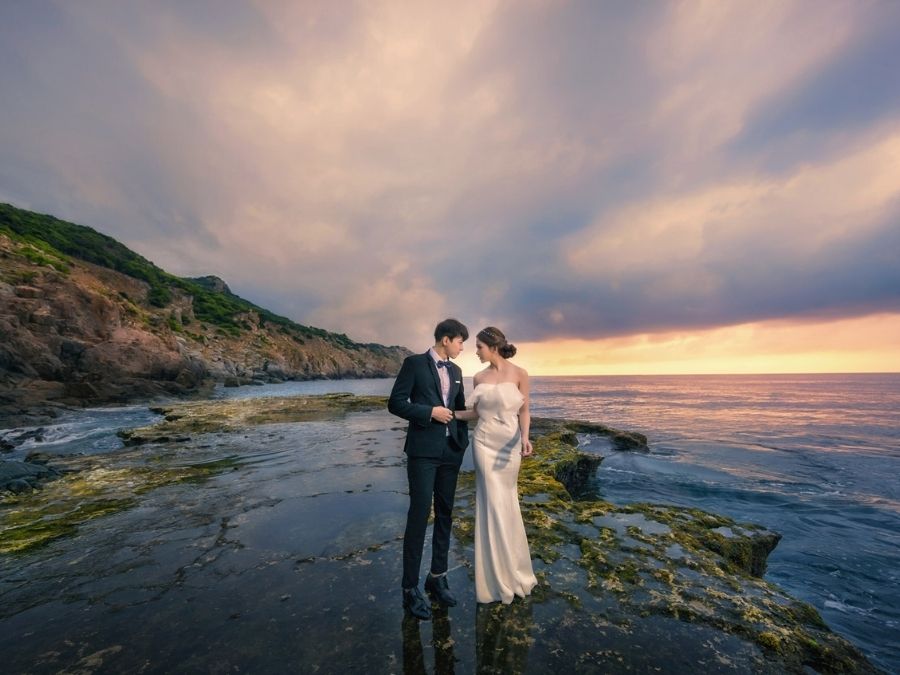 chụp ảnh cưới ở biển Vĩnh Hy - vẻ đẹp thanh bình và địa hình đa dạng
