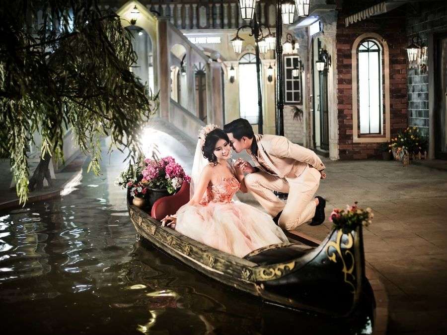 Phim trường Orange Studio chụp ảnh cưới Thủ Đức
