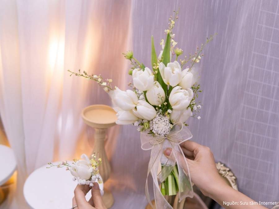 Hoa Cưới Tulip trắng tượng trưng cho sự thuần khiết

